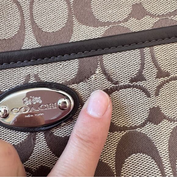 Coach Brown Tan Signature Canvas Crossbody Bag Handbag Purse Leather Trim - Picture 3 of 12